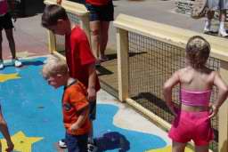 Nickelodeon play area dancing water more.jpg